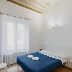 Florence Rooms Alojamento de Acomodação e Pequeno-almoço Florença
