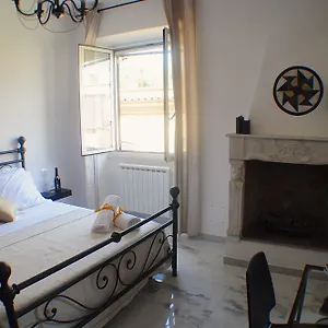 Little Rhome Bed & Breakfast