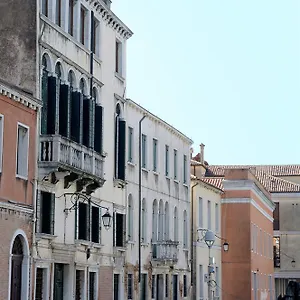 Canal Riva De Biasio Casa de hóspedes